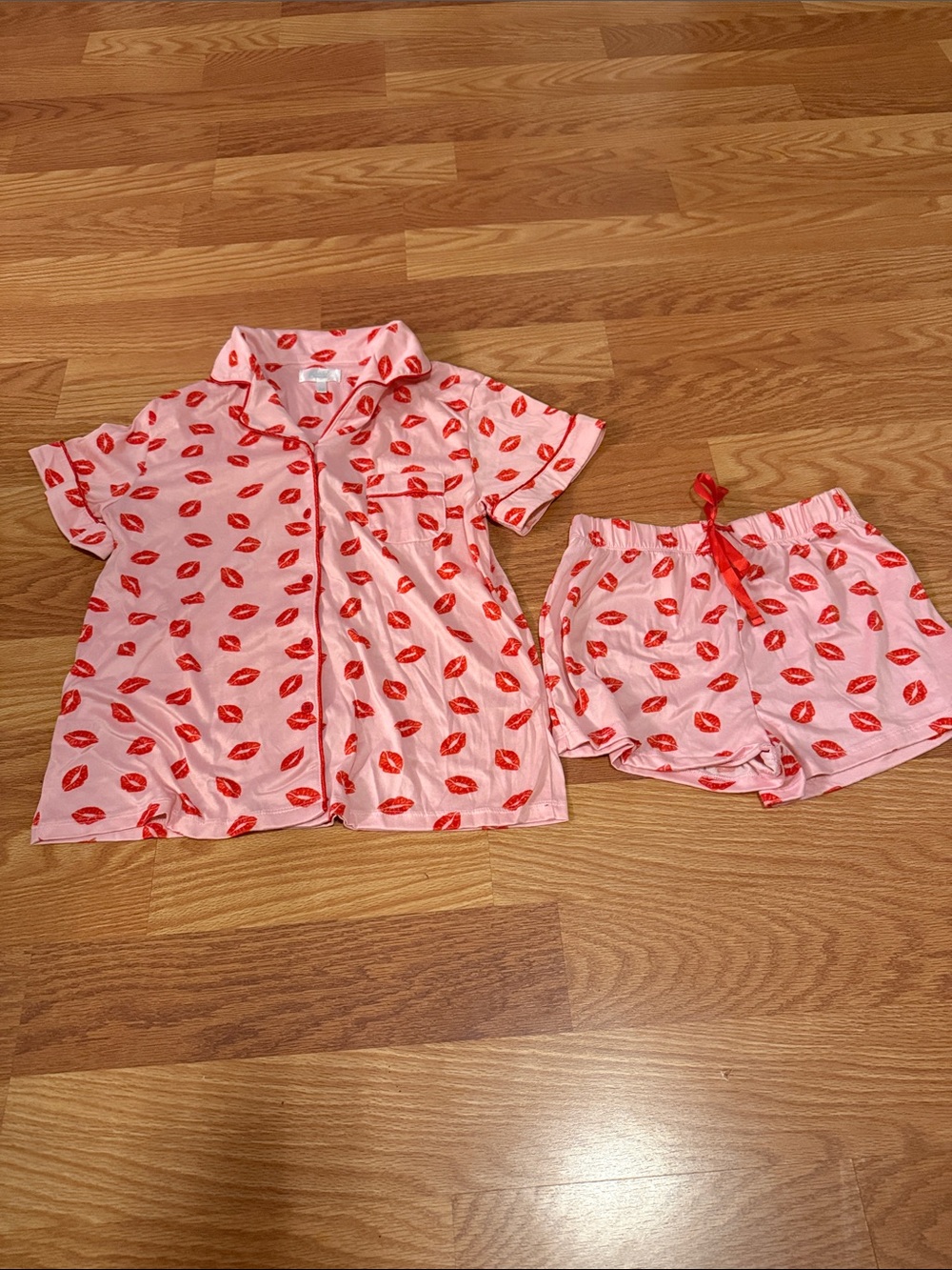 Pink Lip-Print Short Pajama Set-Two-Piece Sleepwear
